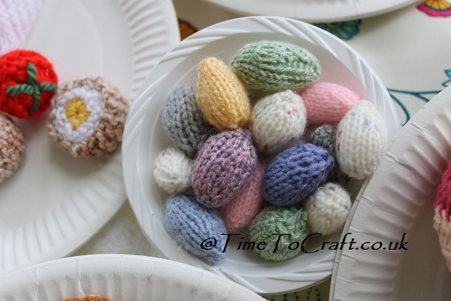 yarn bombing mini eggs