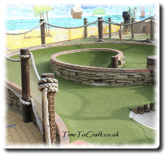 spiral crazy golf