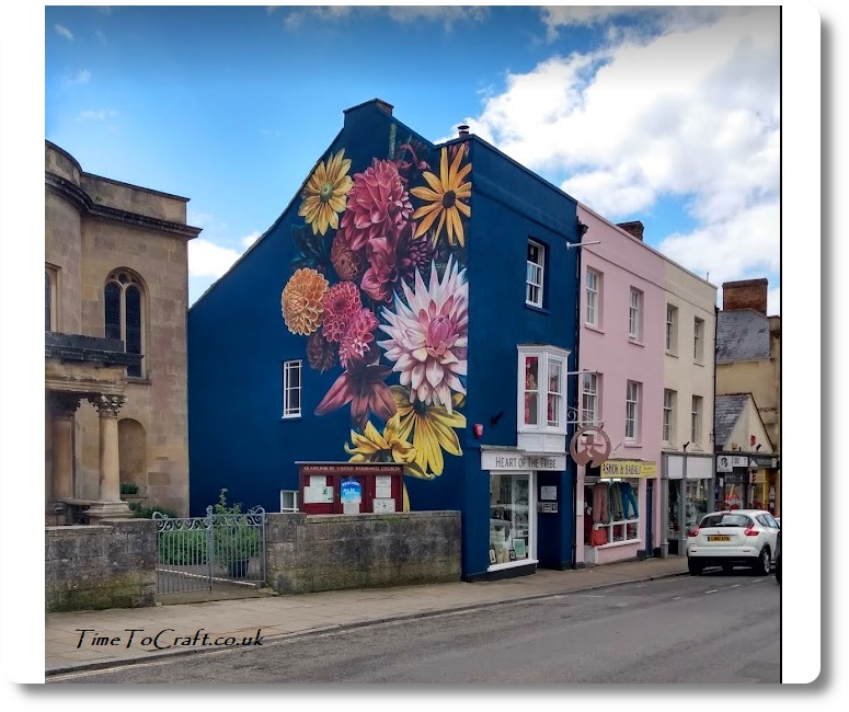New floral mural in Glastonbury