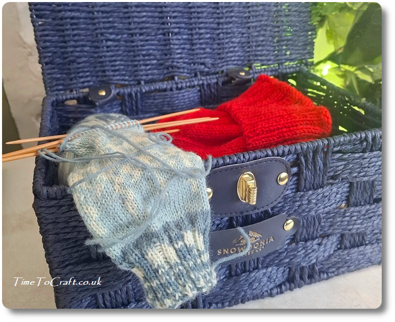 Creative sock knitting